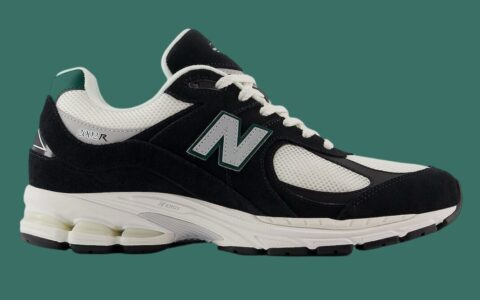 New Balance 2002R 黑色与沼泽绿色登场