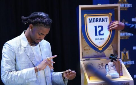 Ja Morant获得Nike Ja 2 “Murray State HOF”特别版球鞋